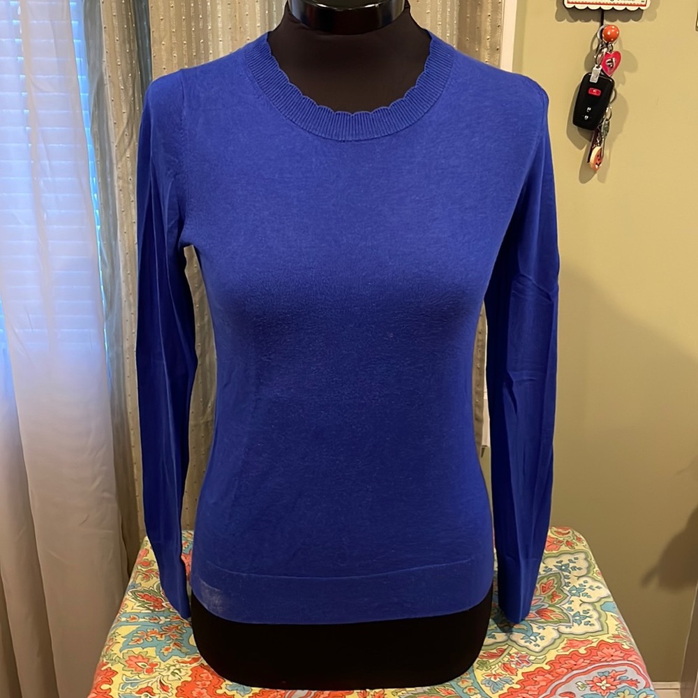 Banana Republic Blue Scallop Necked Sweater